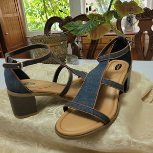 Dr Scholl's true comfort sandal size 7.5